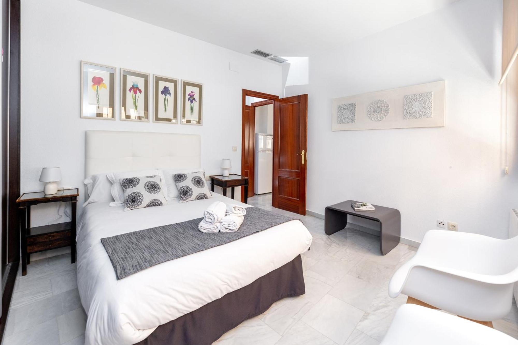 Apartamento Adultos Centro Nueva De La Virgen 2 Free Parking Гранада Екстер'єр фото