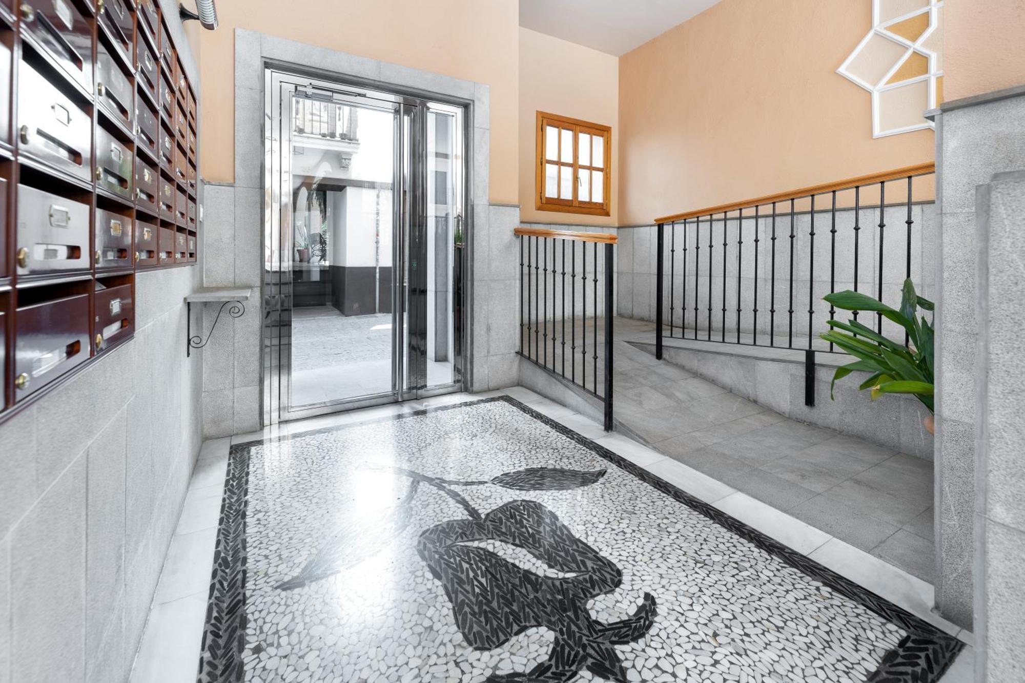 Apartamento Adultos Centro Nueva De La Virgen 2 Free Parking Гранада Екстер'єр фото